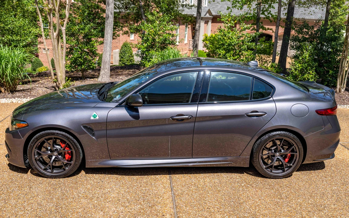 2021 Alfa Romeo Giulia Quadrifoglio - Image 9 of 31