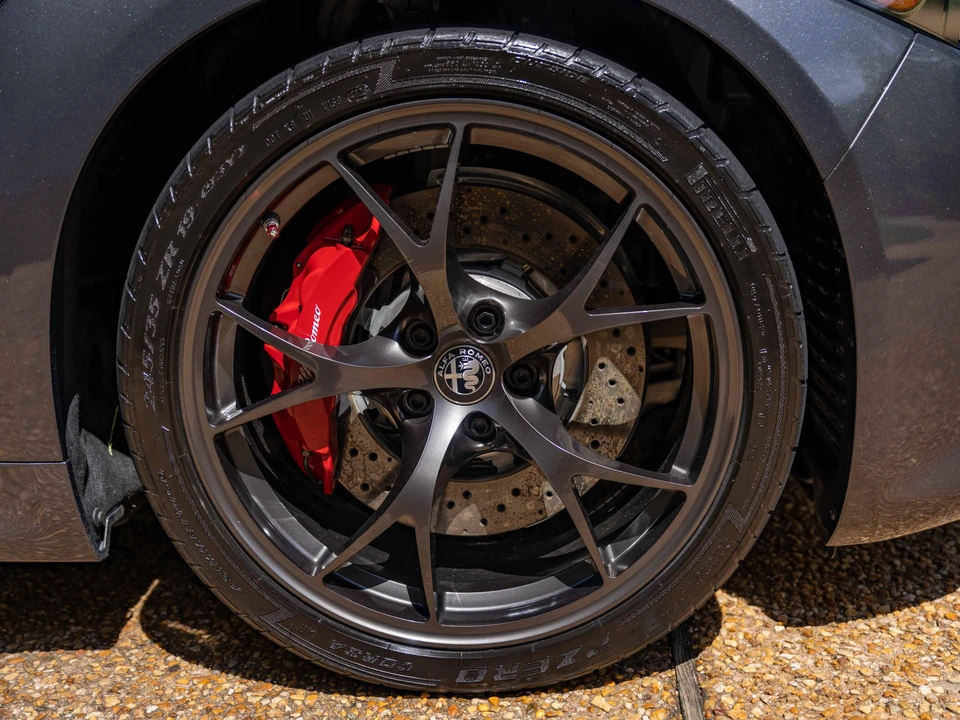 2021 Alfa Romeo Giulia Quadrifoglio - Image 29 of 31