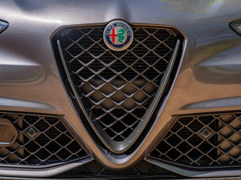 2021 Alfa Romeo Giulia Quadrifoglio - Image 16 of 31