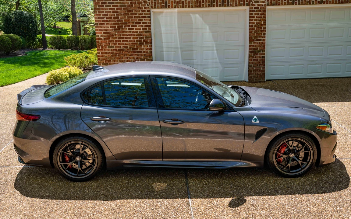 2021 Alfa Romeo Giulia Quadrifoglio - Image 13 of 31