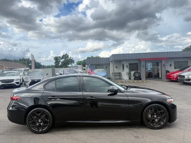 2021 Alfa Romeo Giulia - Image 13 of 20
