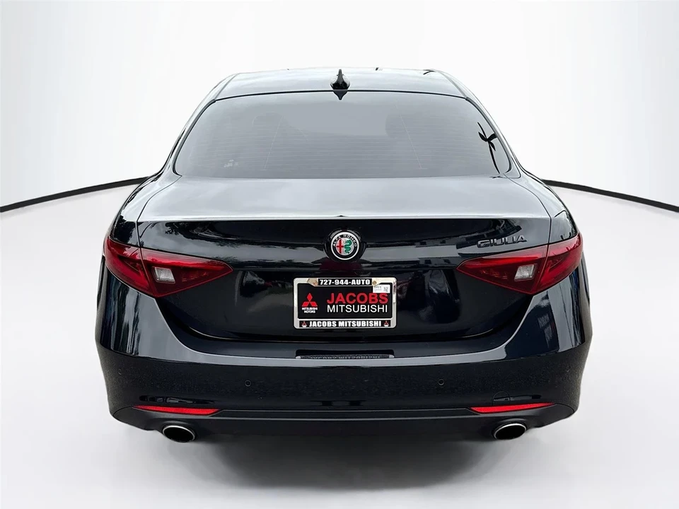 2021 Alfa Romeo Giulia - Image 6 of 21