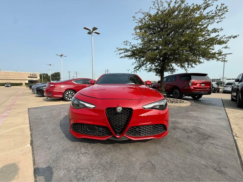 2021 Alfa Romeo Giulia - Image 6 of 20