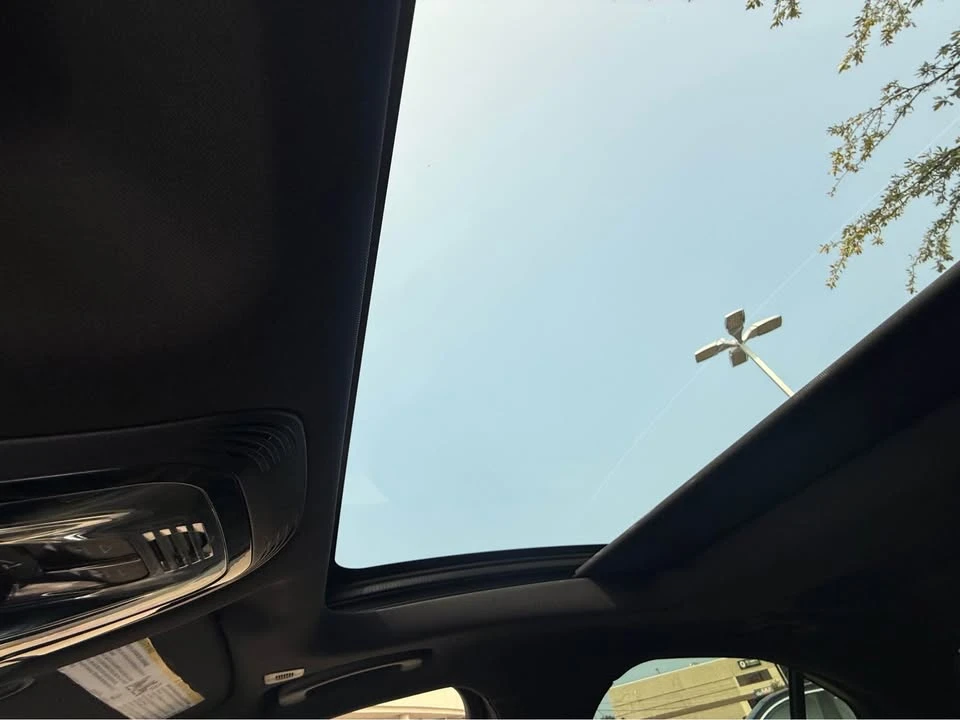 2021 Alfa Romeo Giulia - Image 19 of 20