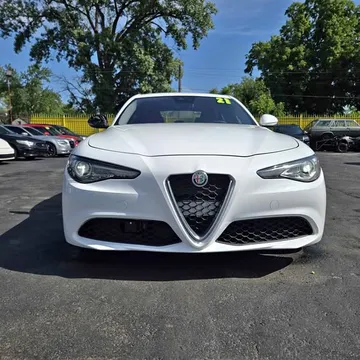 2021 Alfa Romeo Giulia Sedan 4D