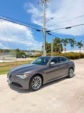 2021 Alfa Romeo Giulia Sedan 4D