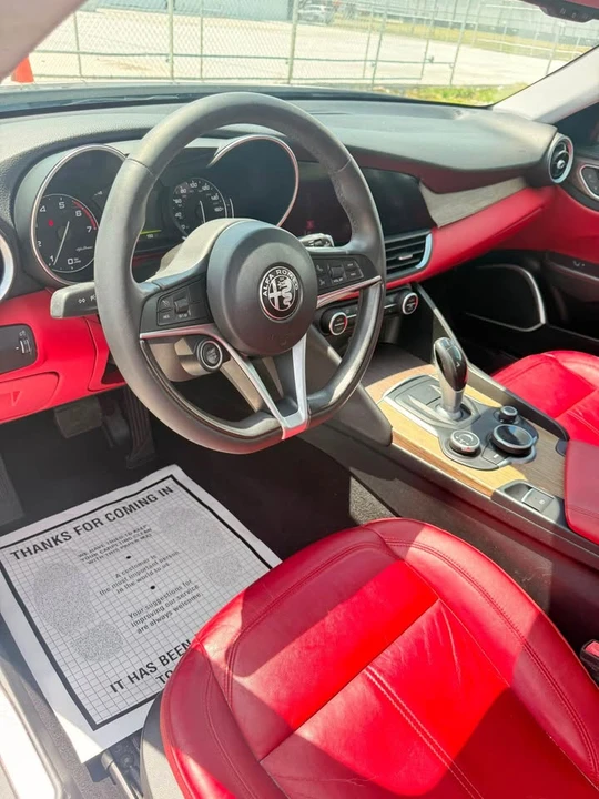 2021 Alfa Romeo Giulia - Image 6 of 9