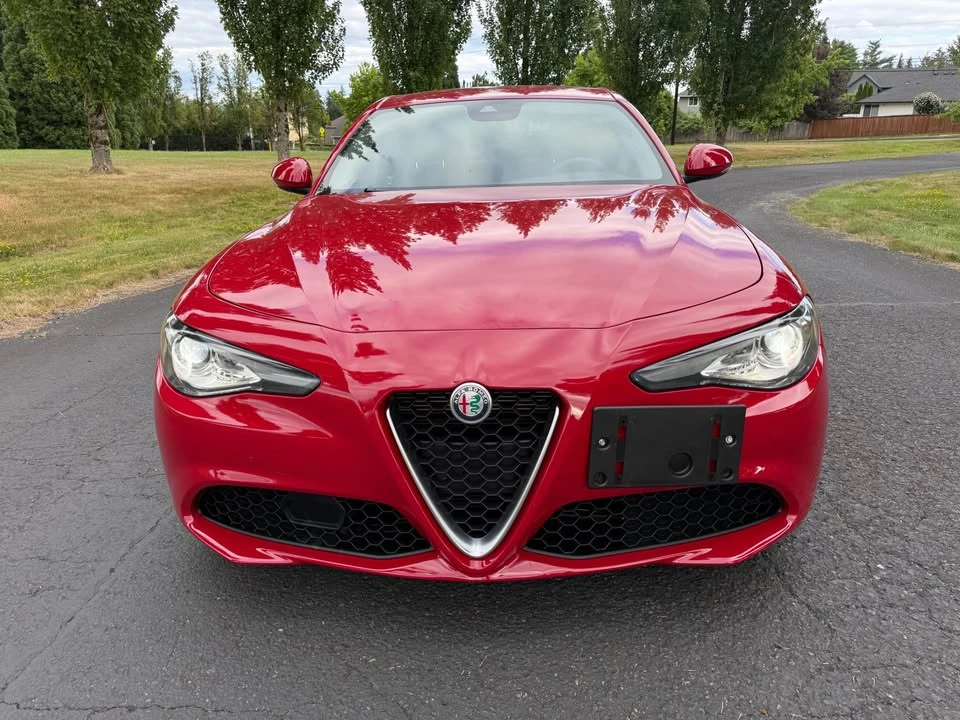 2021 Alfa Romeo Giulia - Image 2 of 20