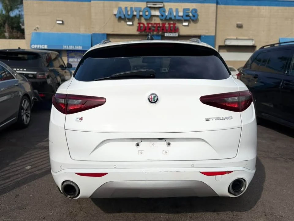 2021 Alfa Romeo Giulia - Image 3 of 13
