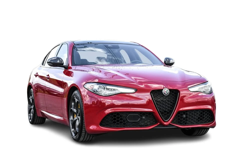 2021 Alfa Romeo Giulia - Image 3 of 20
