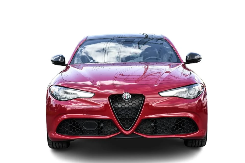 2021 Alfa Romeo Giulia - Image 2 of 20