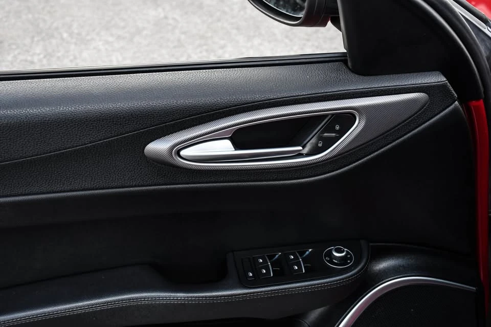 2021 Alfa Romeo Giulia - Image 20 of 20