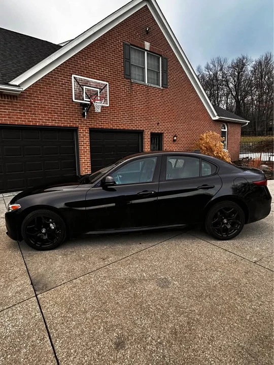 2021 Alfa Romeo Giulia - Image 6 of 18