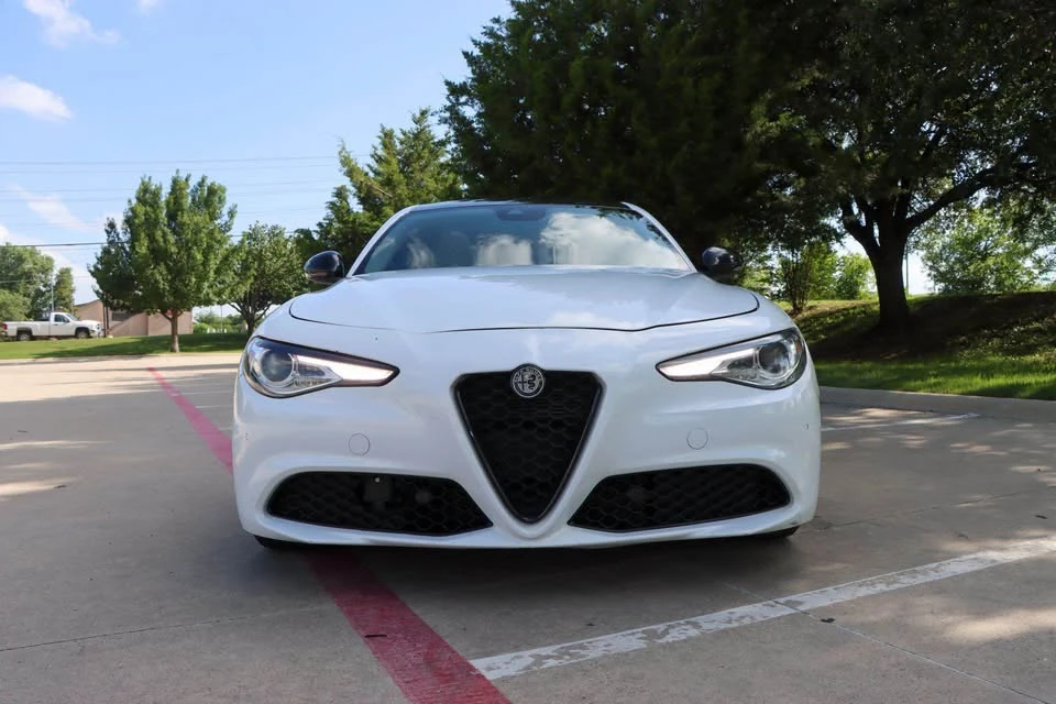 2021 Alfa Romeo Giulia - Image 2 of 6