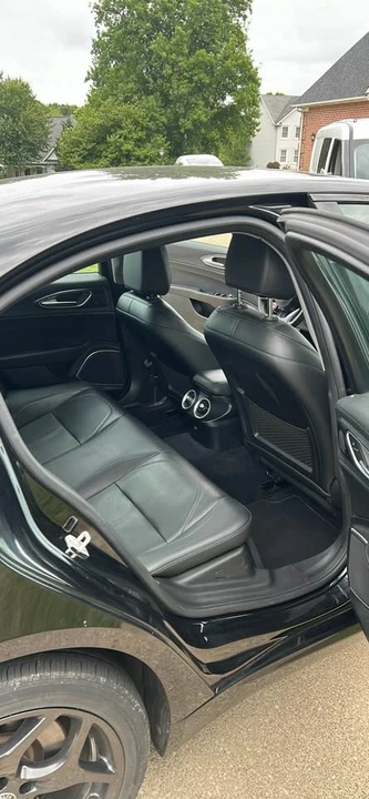2021 Alfa Romeo Giulia - Image 16 of 18