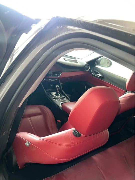 2021 Alfa Romeo Giulia - Image 7 of 13