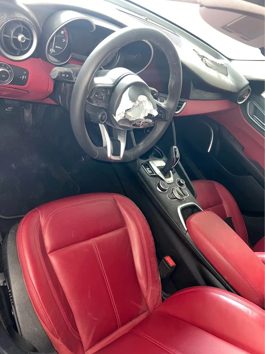 2021 Alfa Romeo Giulia - Image 4 of 13