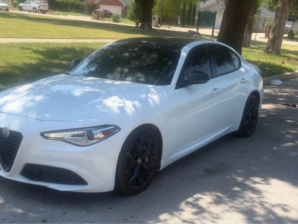 2021 Alfa Romeo Giulia - Image 18 of 20