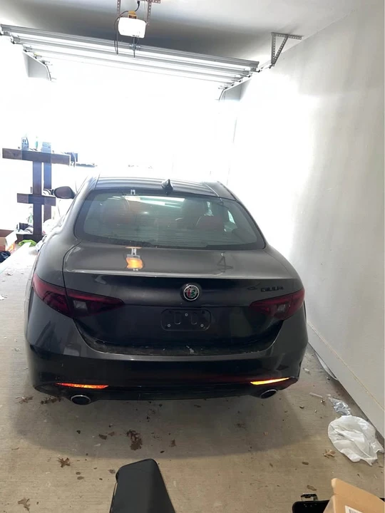 2021 Alfa Romeo Giulia - Image 9 of 13