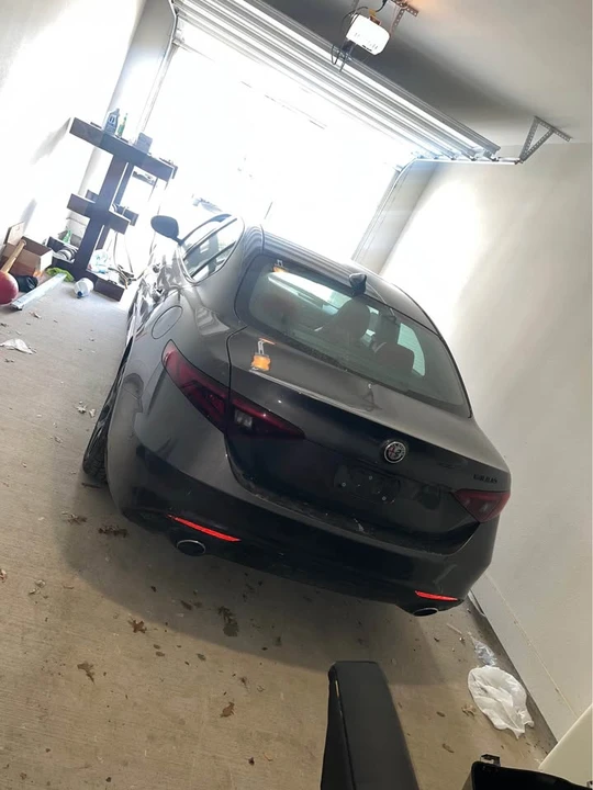 2021 Alfa Romeo Giulia - Image 11 of 13