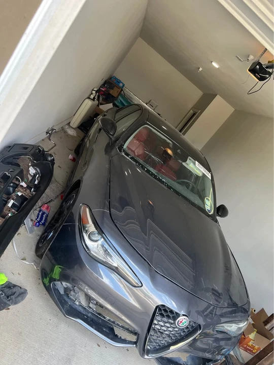 2021 Alfa Romeo Giulia - Image 2 of 13