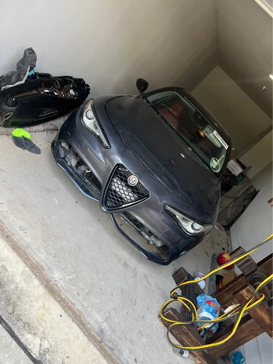 2021 Alfa Romeo Giulia - Image 3 of 13