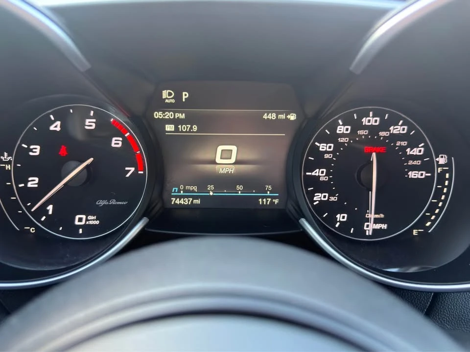 2021 Alfa Romeo Giulia - Image 9 of 9