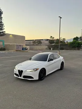 2021 Alfa Romeo Giulia Sport Sedan 4D