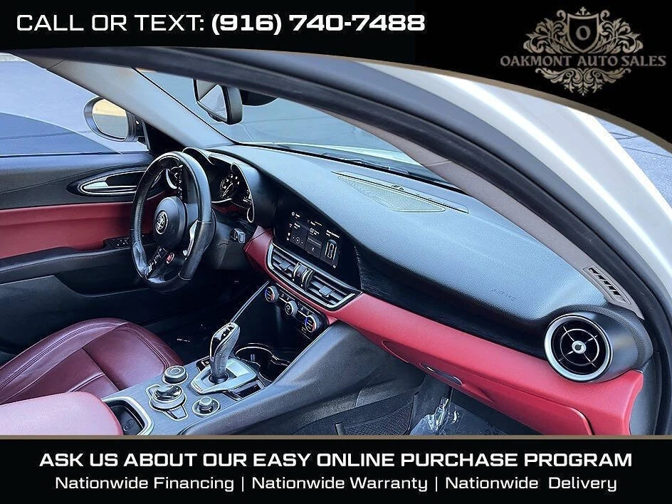 2021 Alfa Romeo Giulia - Image 17 of 26