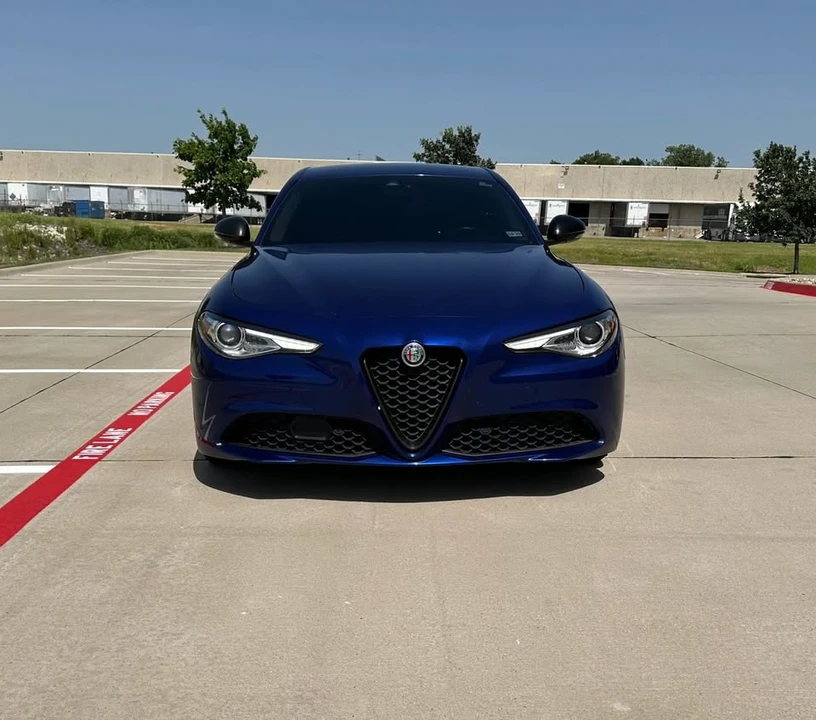 2021 Alfa Romeo Giulia - Image 2 of 10