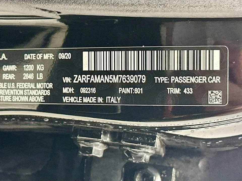 2021 Alfa Romeo Giulia - Image 13 of 13