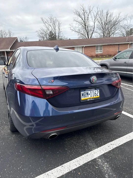 2021 Alfa Romeo Giulia - Image 4 of 9