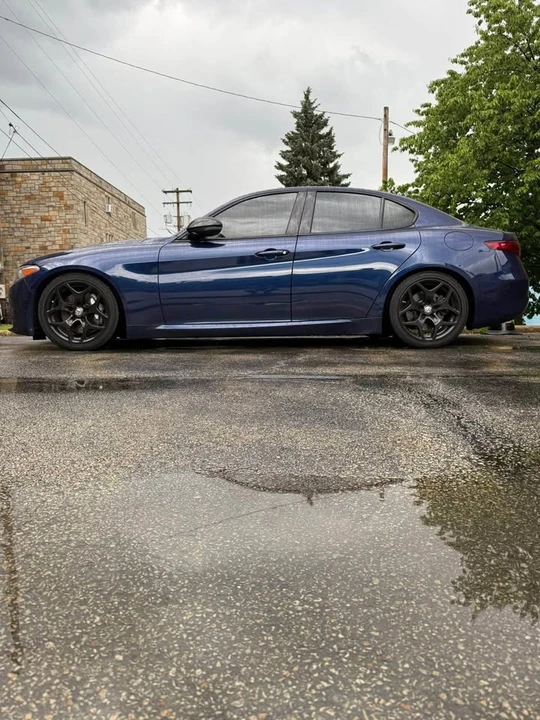 2021 Alfa Romeo Giulia - Image 9 of 9