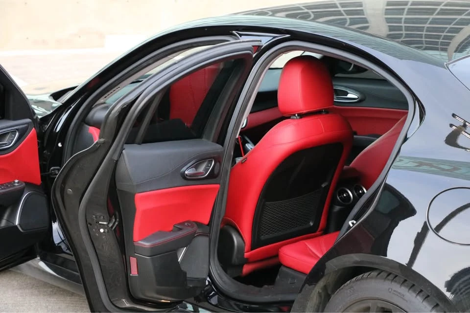 2021 Alfa Romeo Giulia - Image 2 of 4