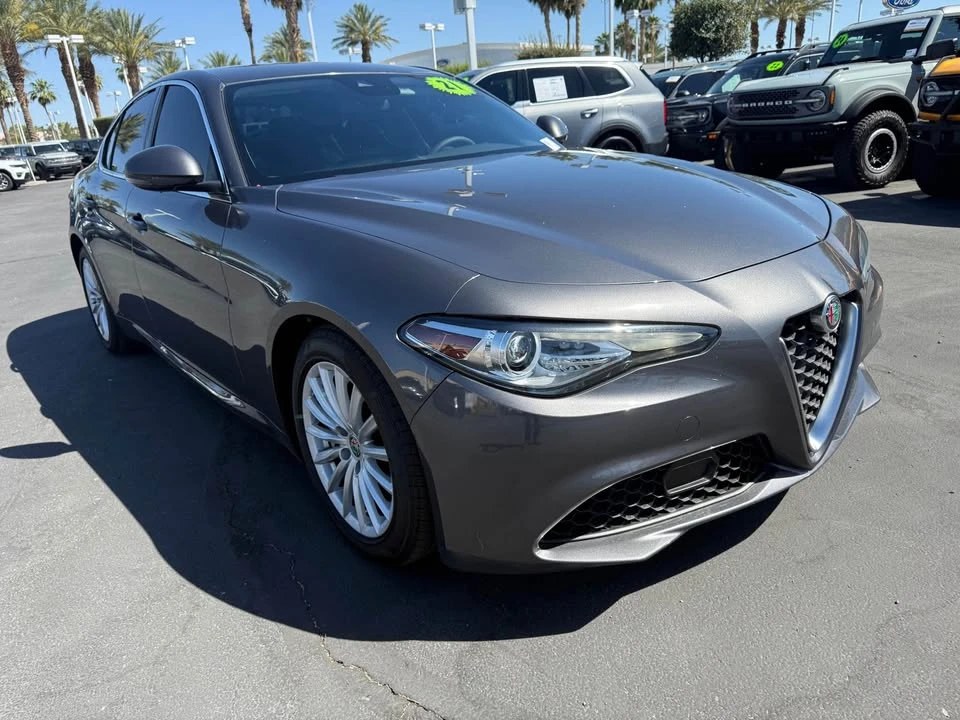 2021 Alfa Romeo Giulia - Image 8 of 13