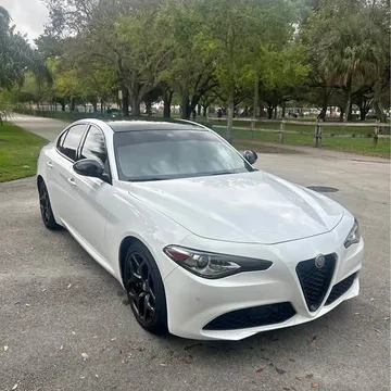 2021 Alfa Romeo Giulia Sprint Sedan 4D