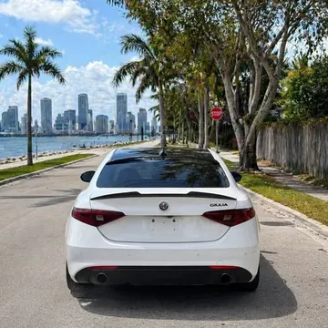 2021 Alfa Romeo Giulia Sprint