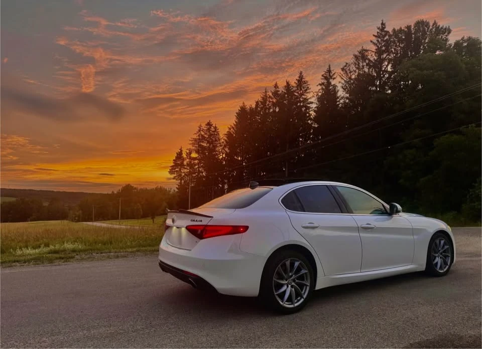 2021 Alfa Romeo Giulia - Image 3 of 11