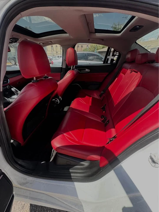 2021 Alfa Romeo Giulia - Image 10 of 11