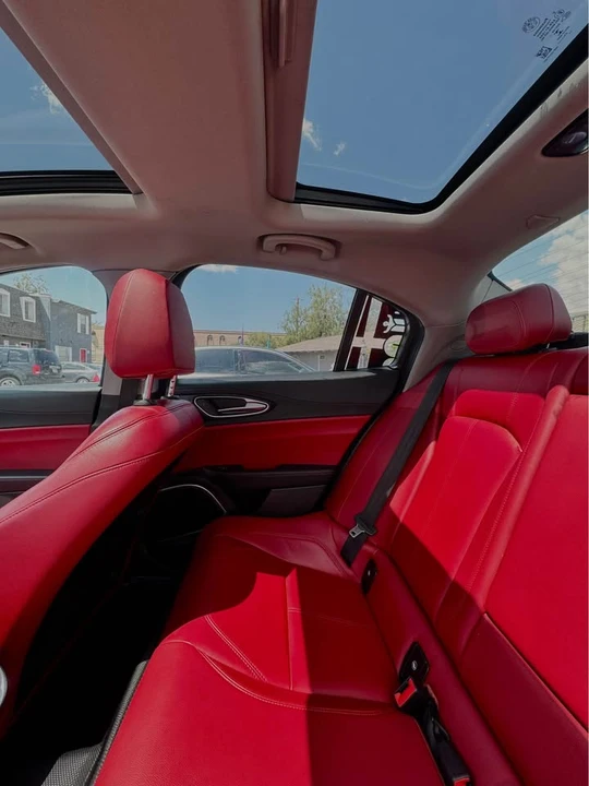 2021 Alfa Romeo Giulia - Image 9 of 11