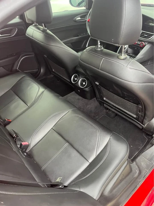 2021 Alfa Romeo Giulia - Image 8 of 8