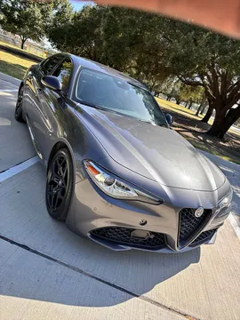 2021 Alfa Romeo Giulia Sprint Sedan 4D