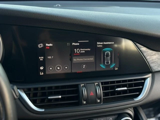 2021 Alfa Romeo Giulia - Image 20 of 23