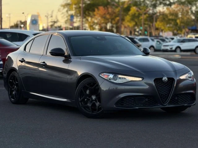 2021 Alfa Romeo Giulia - Image 3 of 23