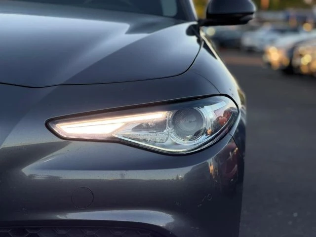2021 Alfa Romeo Giulia - Image 6 of 23
