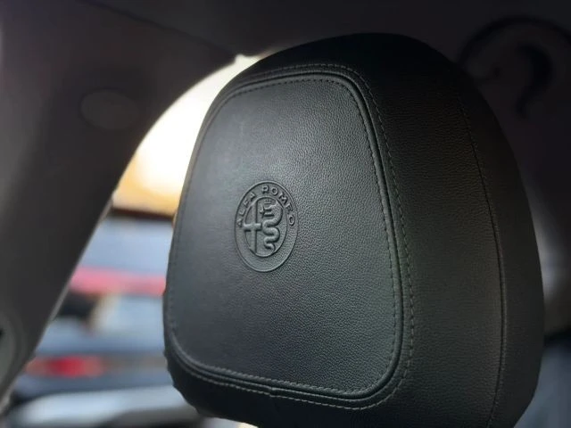 2021 Alfa Romeo Giulia - Image 17 of 23