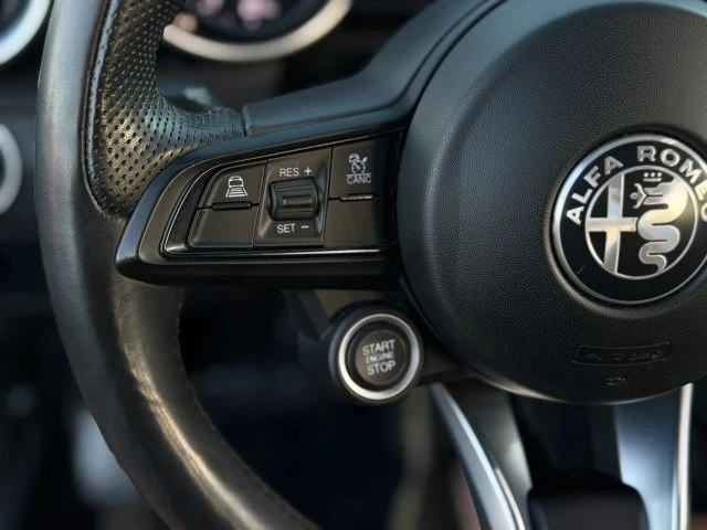 2021 Alfa Romeo Giulia - Image 16 of 23
