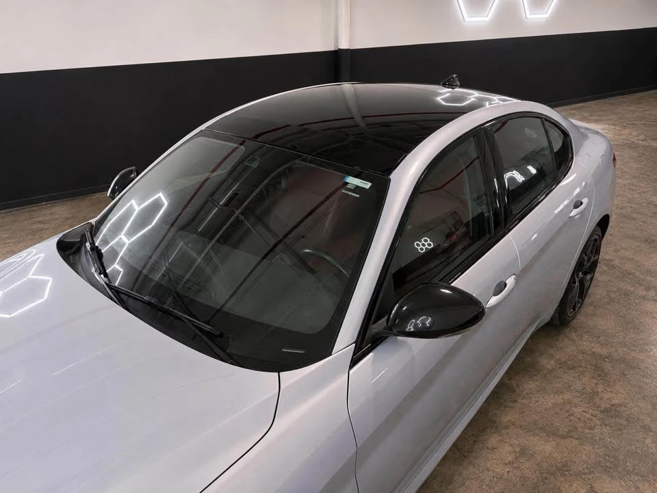 2021 Alfa Romeo Giulia - Image 7 of 19
