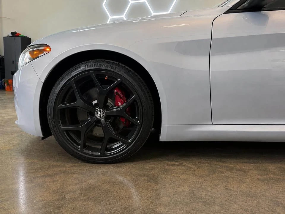2021 Alfa Romeo Giulia - Image 9 of 19