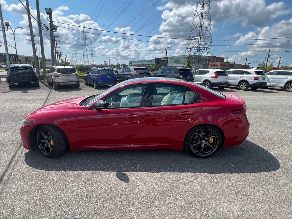 2021 Alfa Romeo Giulia - Image 7 of 16